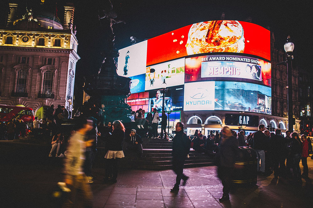 Piccadilly Circus Londyn